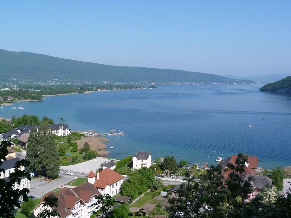 Studio Les Pieds Dans L'Eau Au Bord Du Lac D'Annecy Duingt Exteriör bild