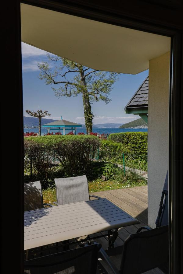 Studio Les Pieds Dans L'Eau Au Bord Du Lac D'Annecy Duingt Exteriör bild