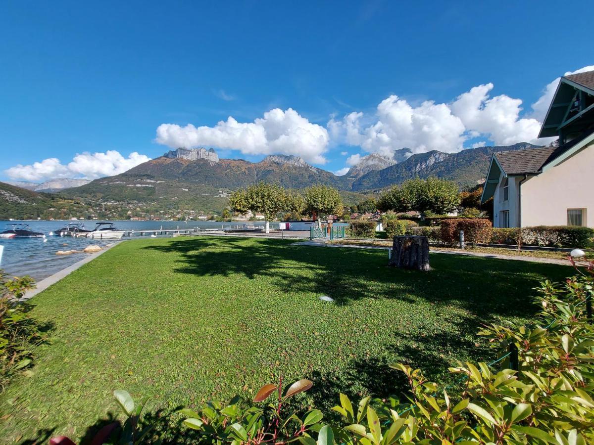 Studio Les Pieds Dans L'Eau Au Bord Du Lac D'Annecy Duingt Exteriör bild