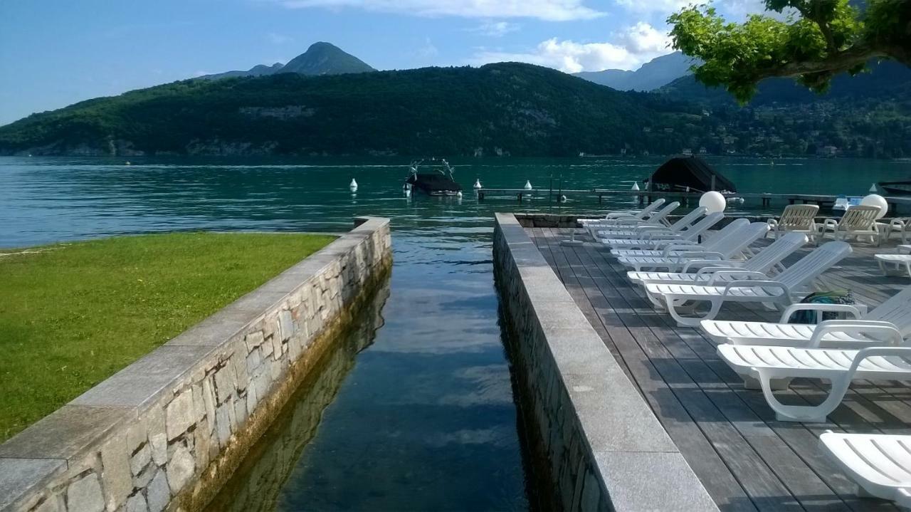 Studio Les Pieds Dans L'Eau Au Bord Du Lac D'Annecy Duingt Exteriör bild