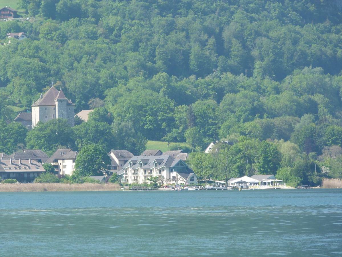 Studio Les Pieds Dans L'Eau Au Bord Du Lac D'Annecy Duingt Exteriör bild
